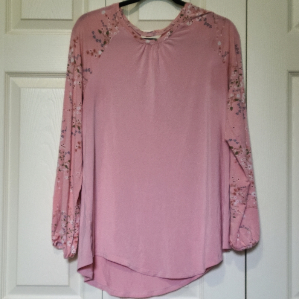 Matilda Jane Dream Chasers Dose of Floral Top Size Large Pink Soft Long Sleeves